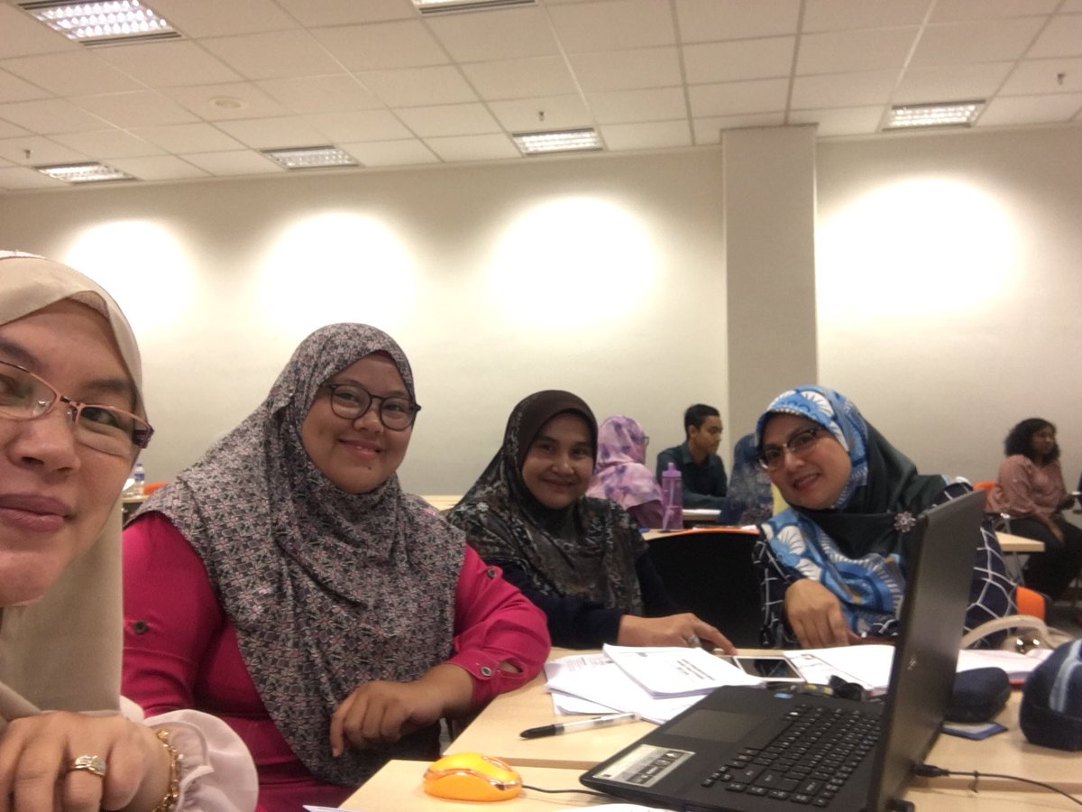 SarimahAhmad5's tweet photo. #RiskPractitioner
Risk perlu diintegrate dipantau & dikemaskini dlm perlaksanaan prjk. RMP perlu sejajar dgn Lap Kontrak, Minit mesy tpk & ujudkan milestone yg releven dlm CPM.
RMP mesti dihayati agar keberkesannya memberi impak dlm menjayakan projek. https://t.co/eRTRnW9HKe