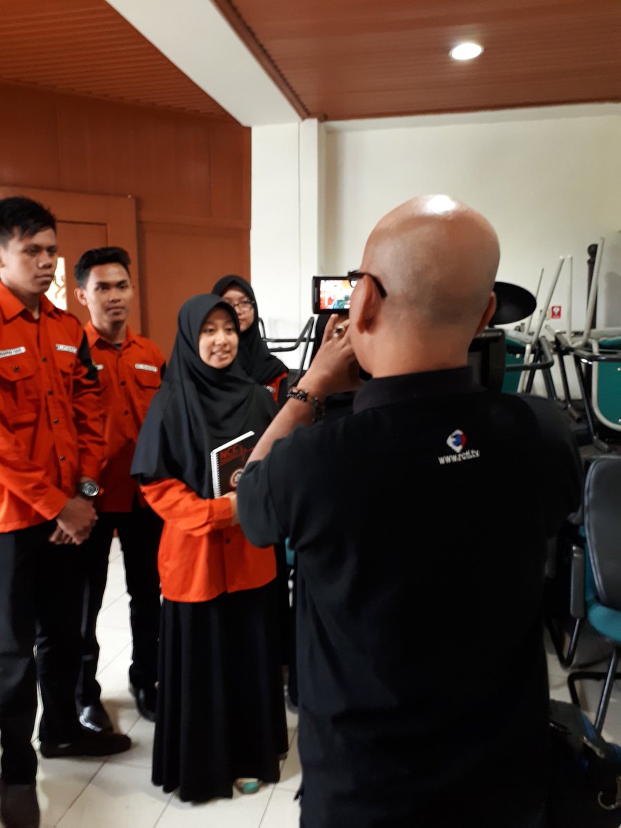 NCC_UMY's tweet photo. [Live Report]
28 Maret 2018

Alhamdulillah NCC mendapat tugas sebagai pengisi Safety Briefing di acara The 4th Internasional Conference of Management Sciences (ICoMS 2018)

#nccsalamemergency https://t.co/Txv6B2ovAA