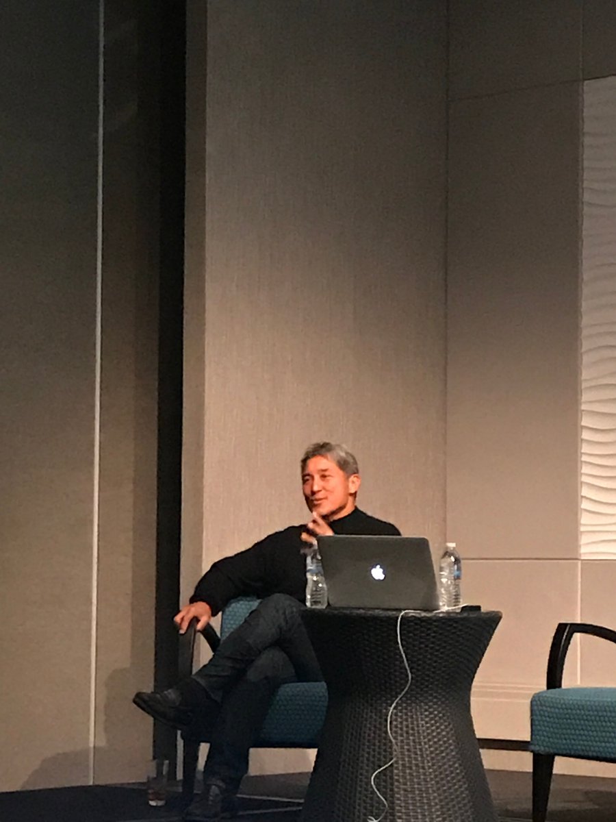 maxkatz's tweet photo. "Evangelism is about helping other people" ๐ @GuyKawasaki #DevRelConference2018 #devrel #in https://t.co/iexBL2dHjE