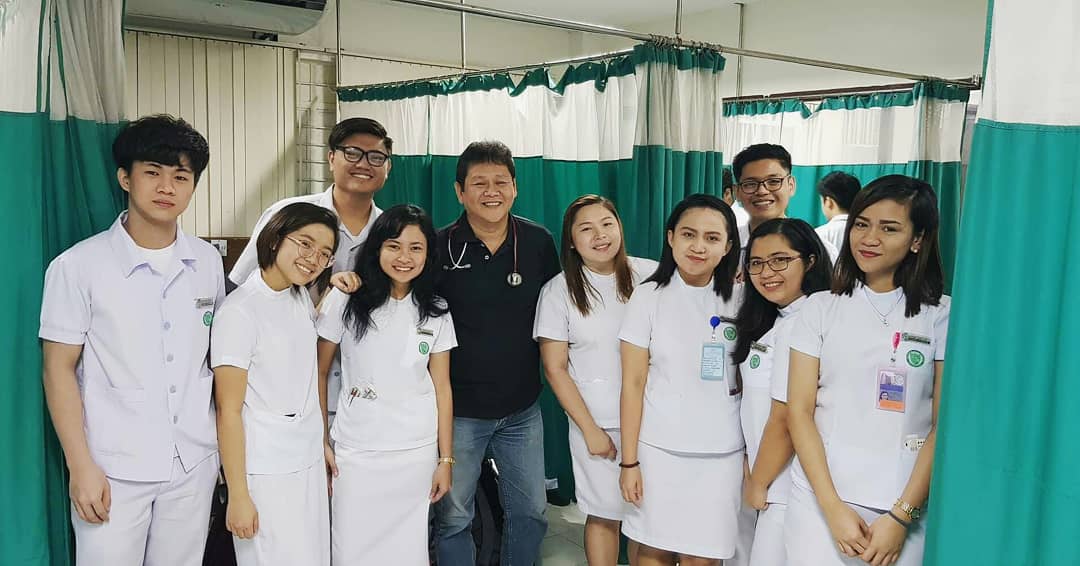 rapsuarez's tweet photo. Thank you Dr. Padilla! From teaching us proper techniques to helping us for our Patho CPC, and everything else in between. Definitely the best preceptor I had for this year. From your Group 11 Section F "buds" 👊😁 #ClinMed #CVS #HEENT #ChestAndLungs https://t.co/cMYZCD4OoP