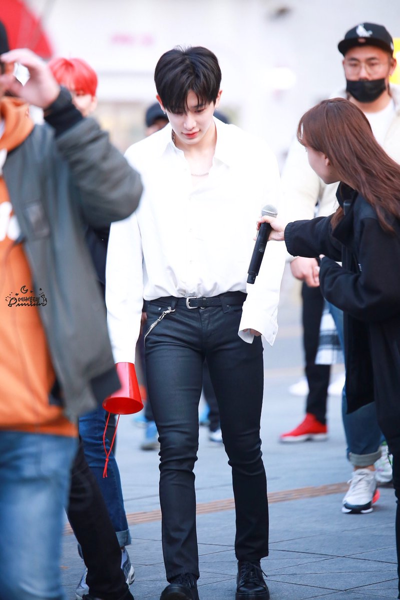 wonhotbody tweet picture