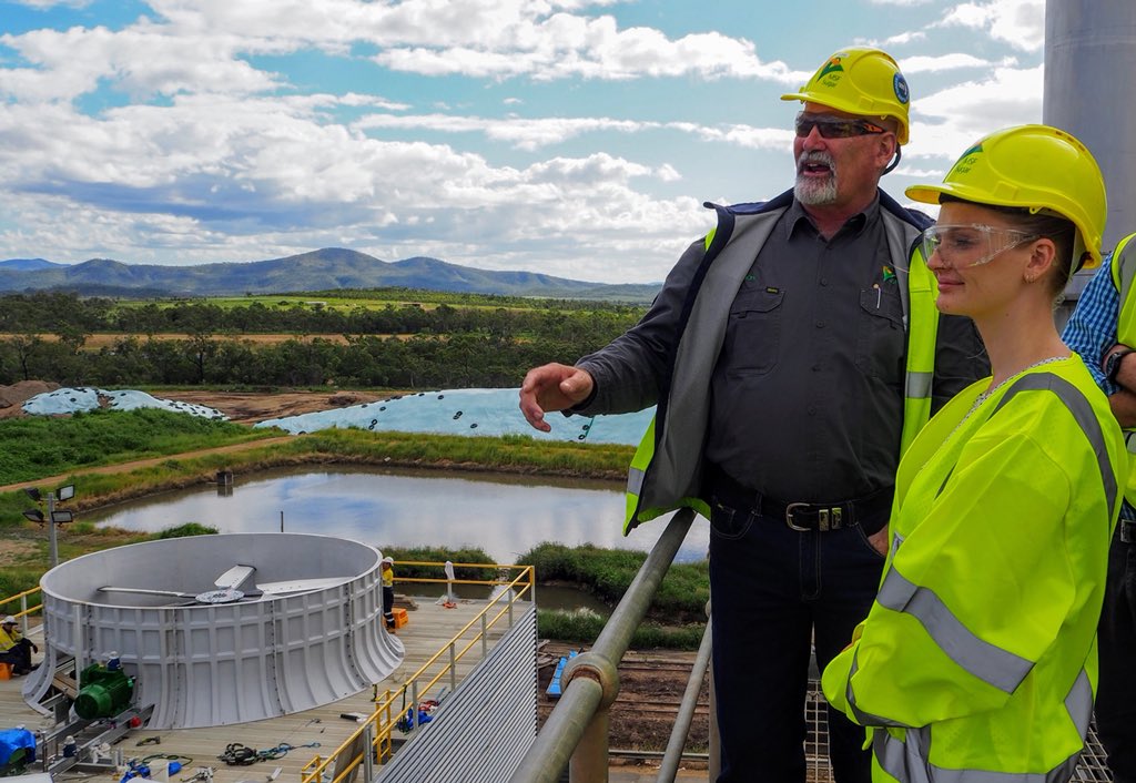 evidn's tweet photo. Huge thanks to the #MSFSugar team for showing us the Tableland sugar mill. The mill is building Australia’s first bio-refinery complex to convert Agave plants into #greenenergy.
Another example of how the sugar industry is #leadingtheway!#canechanger #innovation https://t.co/XX8UpJHNGb