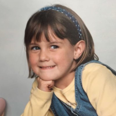 kenzihiebner's tweet photo. #NewProfilePic #bringthebangsback https://t.co/JXcq9bjHP3