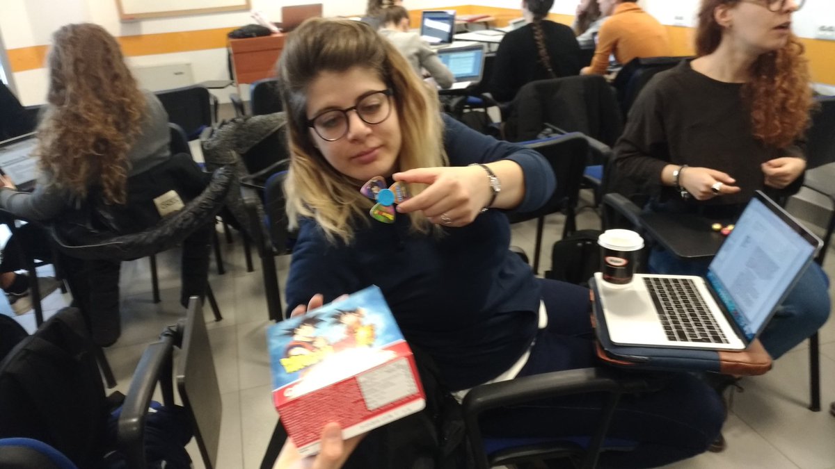 lacriscros's tweet photo. Tra bolle di sapone, concerti, Maggie e Bianca, Barbie, Ben10, Dragonball... si creano #eventiIUSVE Mstc Mestre...E si ritorna bambini tra i banchi universitari @IUS_VE https://t.co/2IfrtbjdK9