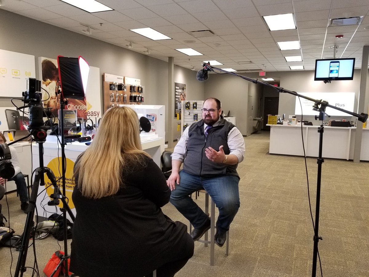 Barkupthistree's tweet photo. Visiting #2039 store manager EJ Petry and DM Dustin Crouch to find out what it takes to achieve #EliteExperience. Excited to share video with you all soon! #ConnectNow https://t.co/rqURagpOya