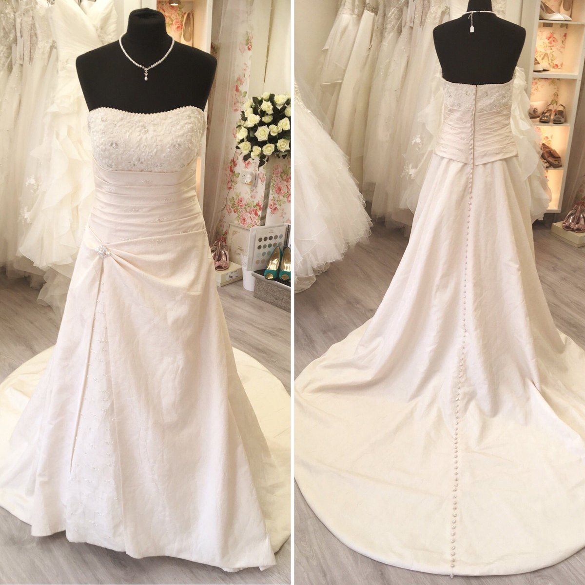 #EllisBridalWeddingDress 
Light gold textured fabric #A-line gown with beautiful embellished bodice. Zip fastening with covered buttons down the full length of the train
Size 14
£330
Ex sample with tags #stockportweddings #stockportbride #weddingdress #preloved