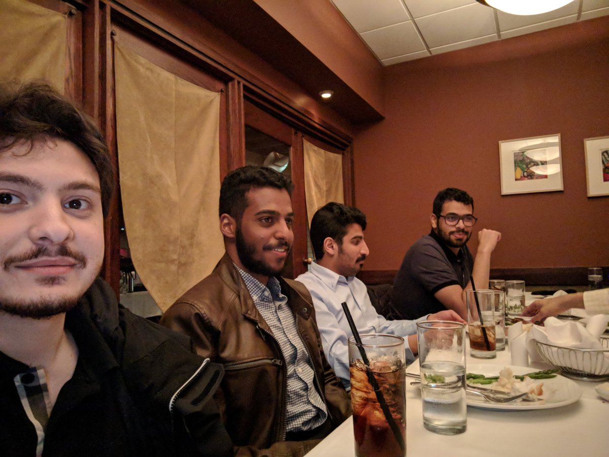 Abu_Ghazal95's tweet image. Graduation Dinner
#CPP14