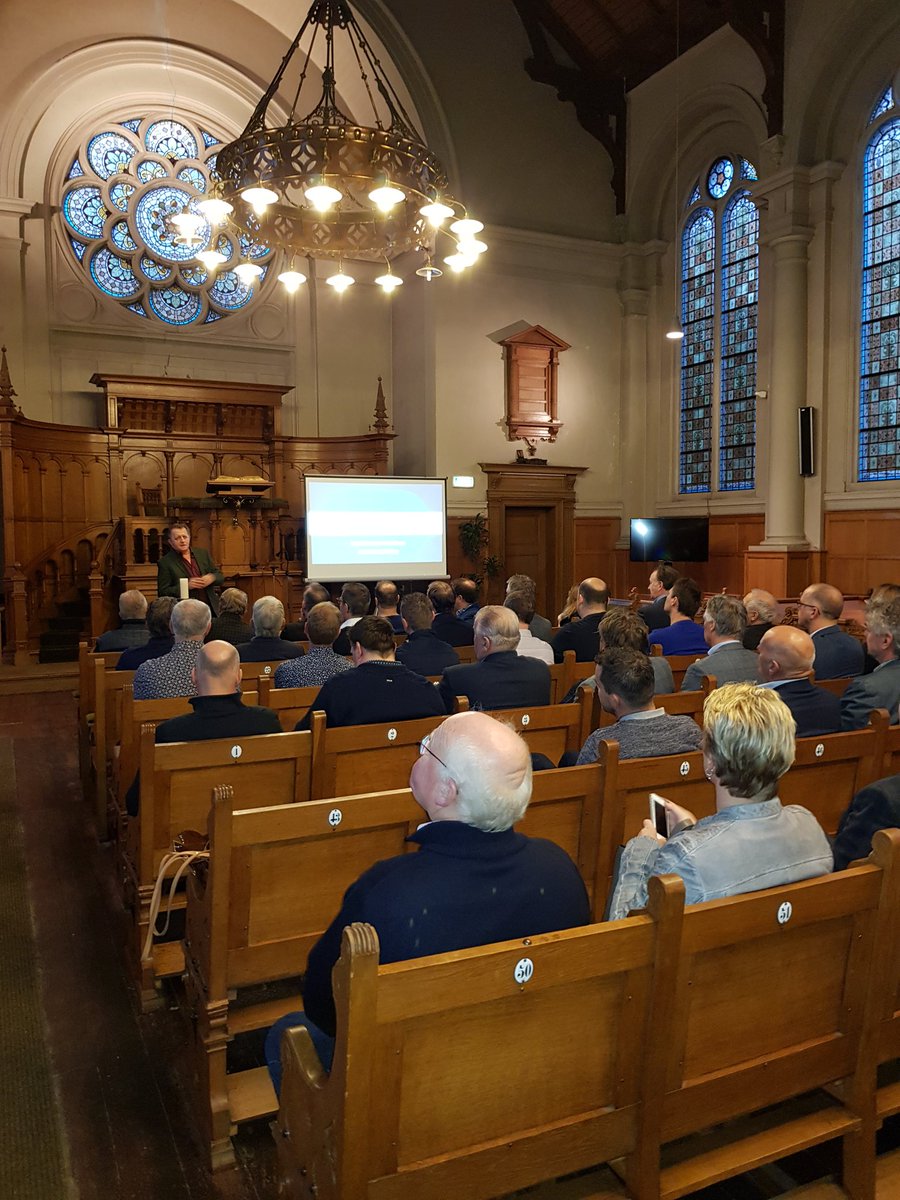 Altijd verrassende locaties.... ontbijten in het Penninckshuis, kennismaking met de schuilkerk en dat op z'n Sallands