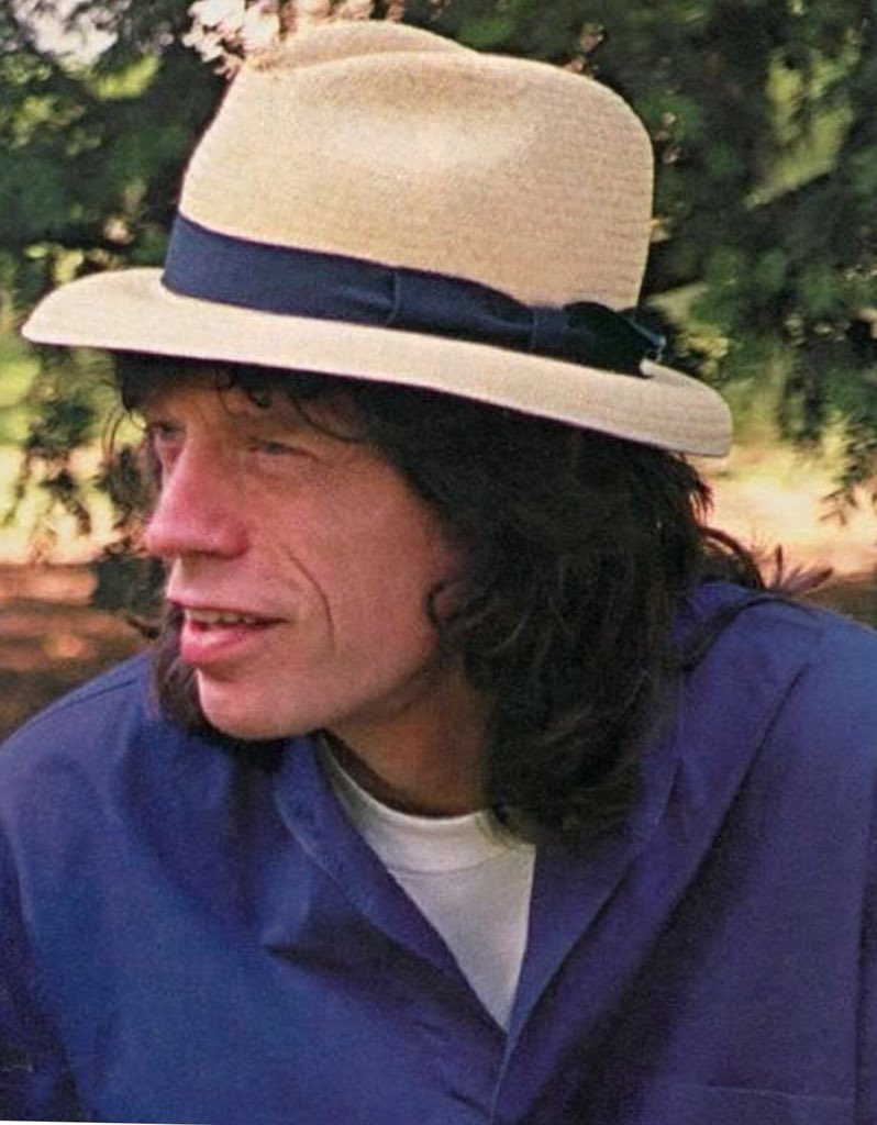 Jumping_Jack_'s tweet photo. HAPPY#HUMPDAY ALL 👅💪🏿💙STONES LOVERS;) have a great wednesday;) #enjoy, #havefun #rockon #geton #with #the 💪🏿#show #guyssss #new #album #when #will #it #be #released? @RollingStones @officialKeef @MickJagger @ronniewood #darlingCharlie 👅💪🏿💙🎵👅 https://t.co/5HT1SEh7sX