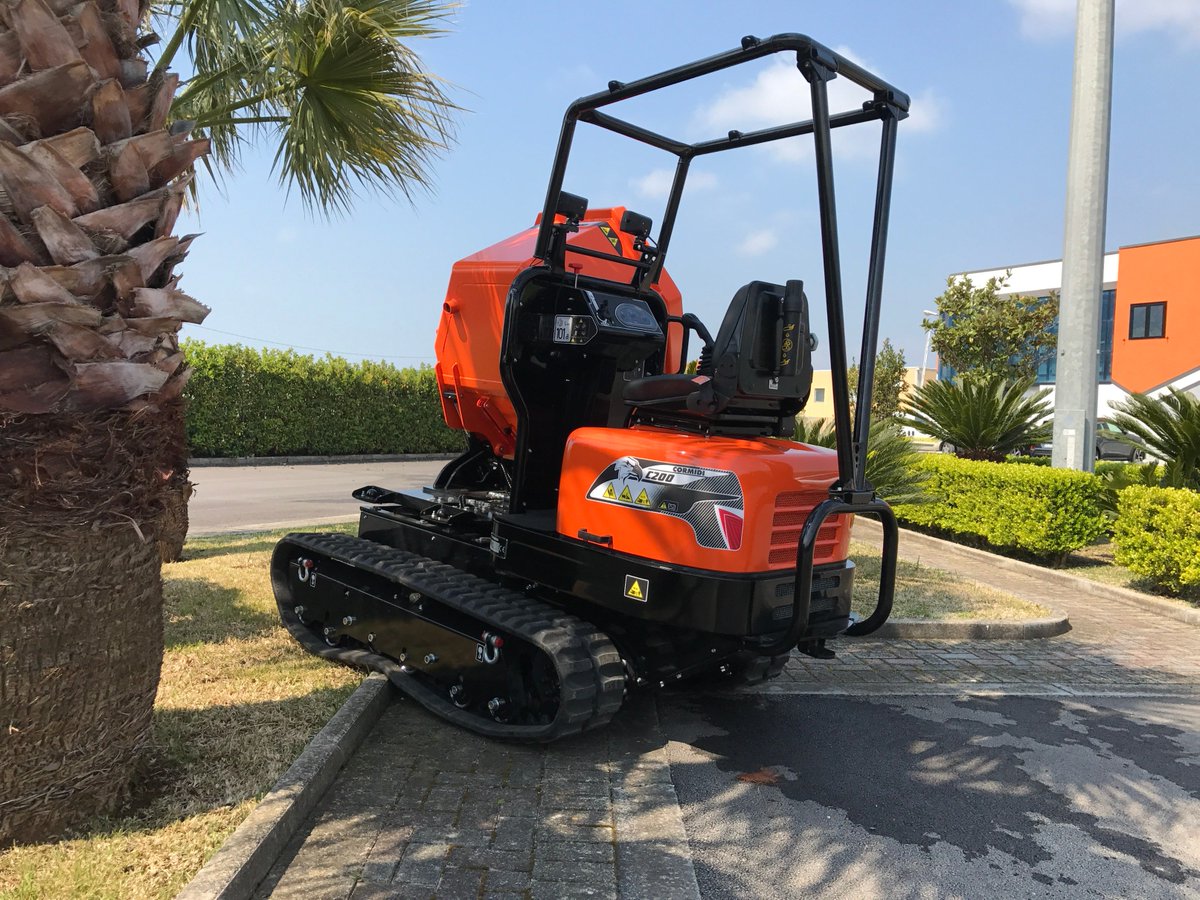 Cormidifactory's tweet photo. 🇮🇹️Finalmente un pò di sole, 🌞☀️🌤️ C200 in tutto il suo splendore!

🇬🇧️Finally the sun, C200 in all its glory! https://t.co/KqGrv9Wts0