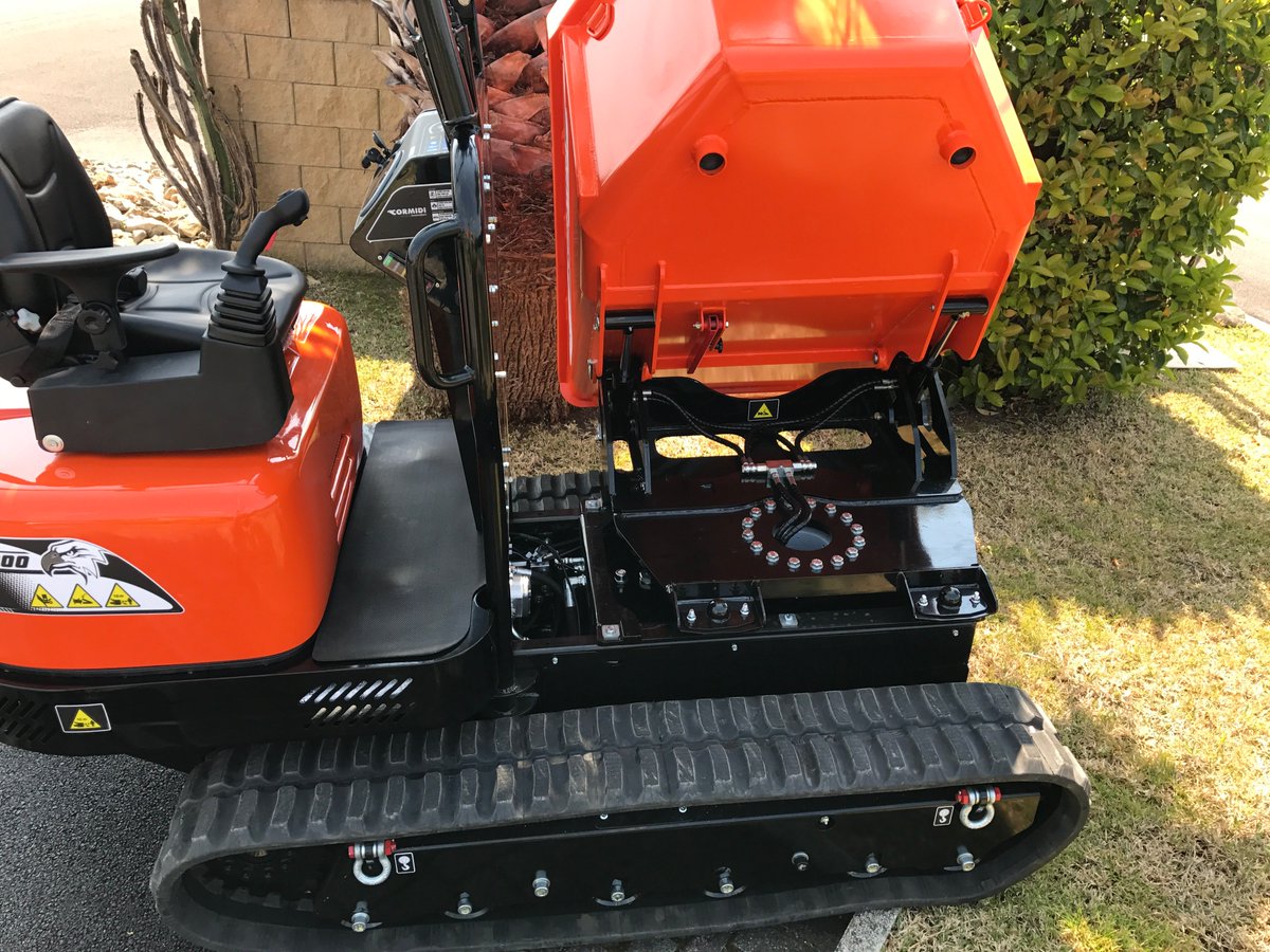 🇮🇹️Finalmente un pò di sole, 🌞☀️🌤️ C200 in tutto il suo splendore!

🇬🇧️Finally the sun, C200 in all its glory!