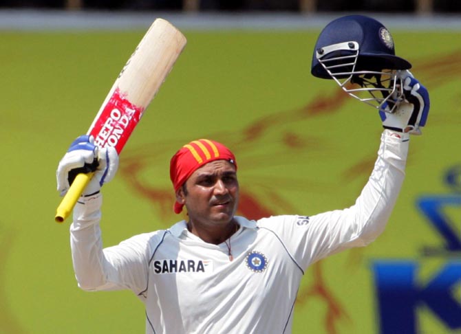 Vijay_Rules_Da's tweet photo. 28 March 2004 - Virender Sehwag first Indian to score 300 Runs in Test Match cricket! 309 vs pakistan
26 March 2008 - Virender Sehwag first Indian to score 2 triple hundreds in test match cricket 319 vs southafrica
My Favourite Player @virendersehwag paaji is always great❤️ https://t.co/N3d8h3tkjA