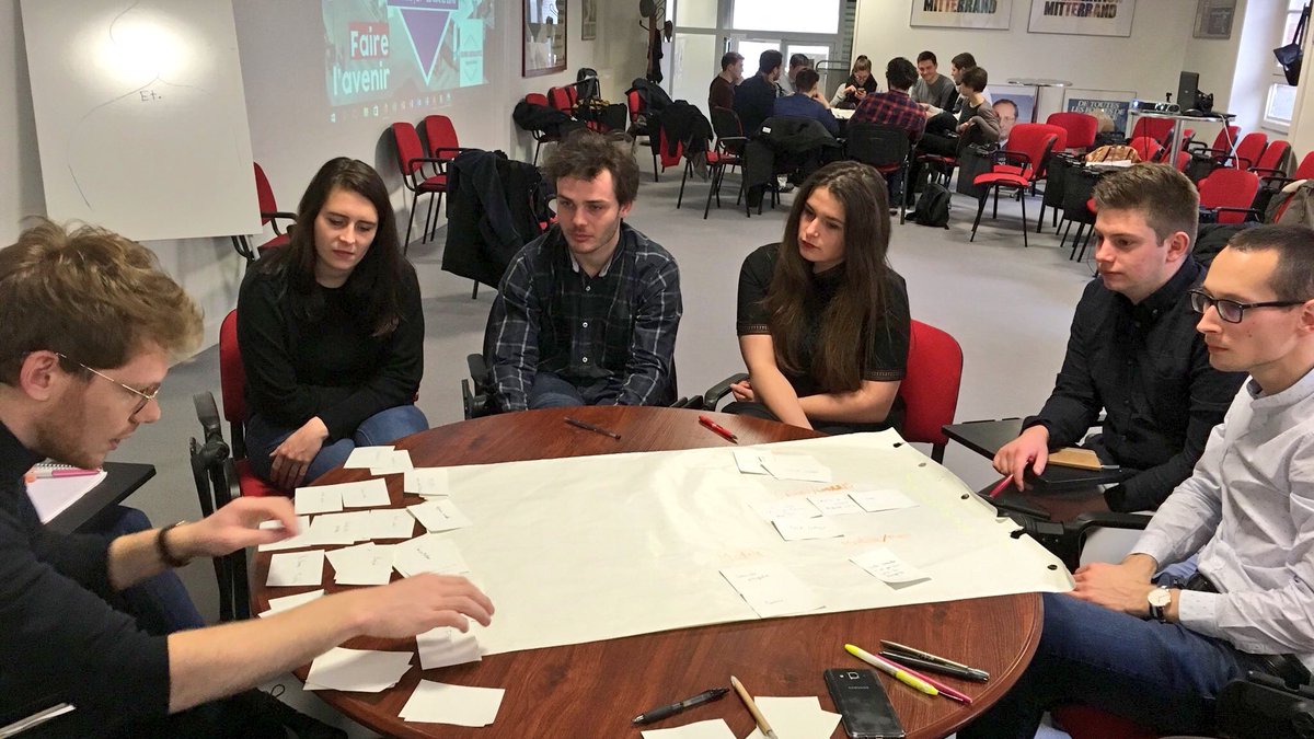 Liberations_MJS's tweet photo. Assises des territoires des @JeunesSoc de Bretagne et des Pays de la Loire : un week-end d'échanges et de rencontres pour construire ensemble le mouvement des jeunes socialistes 🌹 #AssisesJS https://t.co/9HmHaTqCPO
