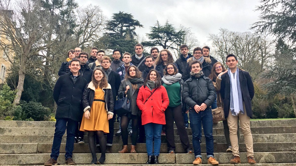 Liberations_MJS's tweet photo. Assises des territoires des @JeunesSoc de Bretagne et des Pays de la Loire : un week-end d'échanges et de rencontres pour construire ensemble le mouvement des jeunes socialistes 🌹 #AssisesJS https://t.co/9HmHaTqCPO