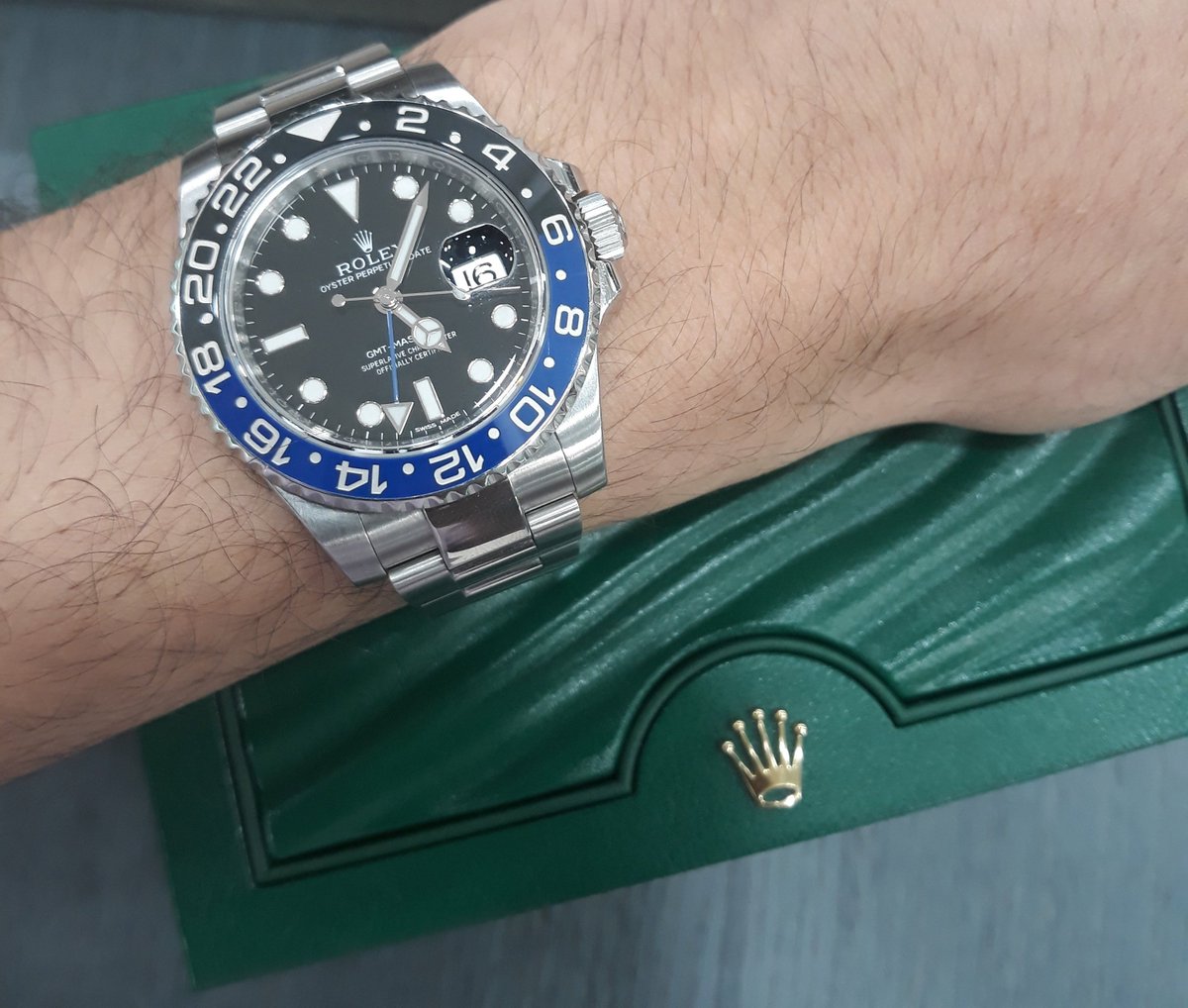 timepiece360's tweet photo. #Rolex GMT-Master II #Batman just arrived!
Who is gonna be our super hero today?
#timepiece360 #swisswatches https://t.co/fDCy5Y3QAC