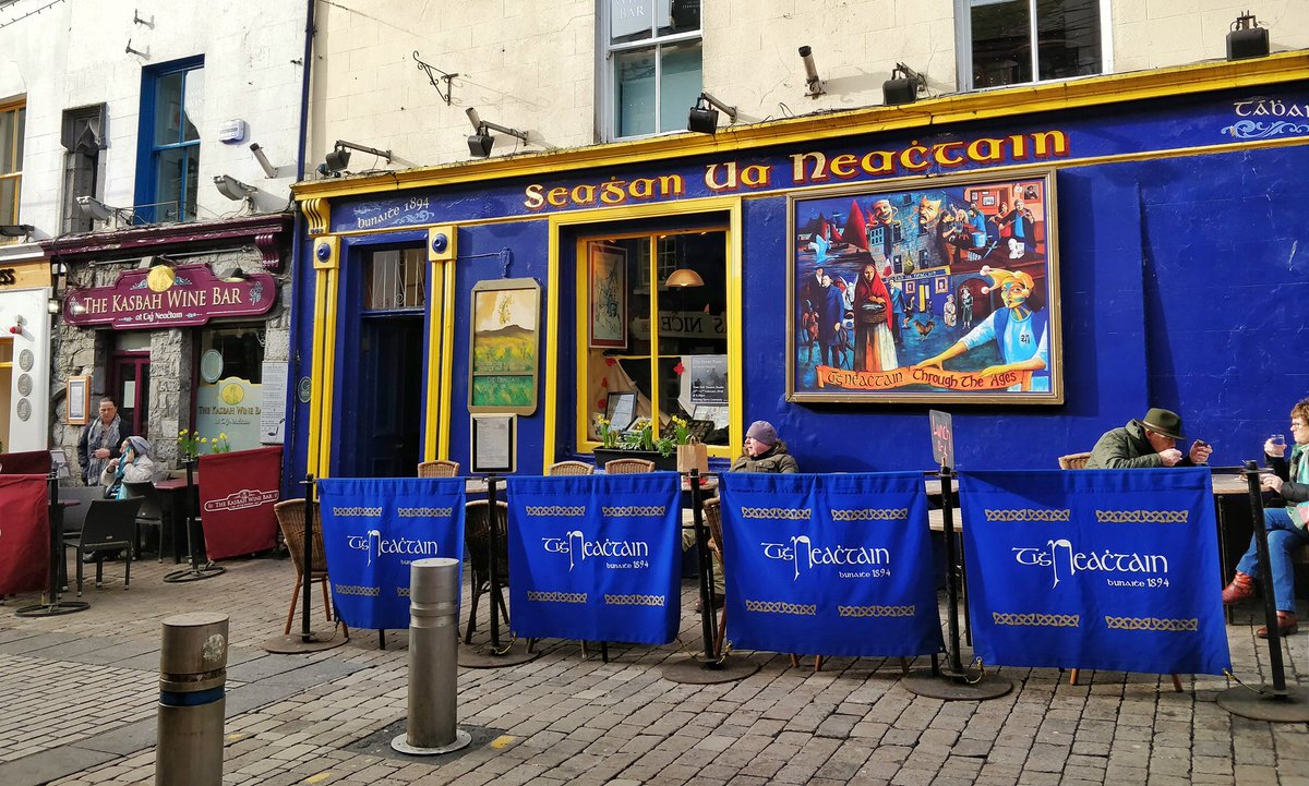 ThisIsGalway's tweet photo. With so many options, it can be hard to choose where to go in the city centre but these businesses are clearly on top of their game after great success at the 2018 Irish Restaurant Awards
@PapaRichGalway , @TGOfalafel , @Tigh_Neachtain , Le Petit Délice and  the Kasbah Wine Bar https://t.co/icPpHlvoUO