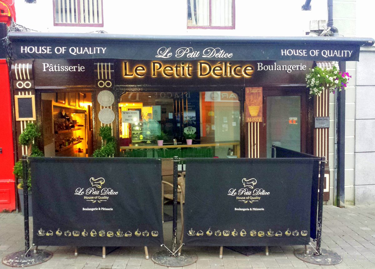 ThisIsGalway's tweet photo. With so many options, it can be hard to choose where to go in the city centre but these businesses are clearly on top of their game after great success at the 2018 Irish Restaurant Awards
@PapaRichGalway , @TGOfalafel , @Tigh_Neachtain , Le Petit Délice and  the Kasbah Wine Bar https://t.co/icPpHlvoUO