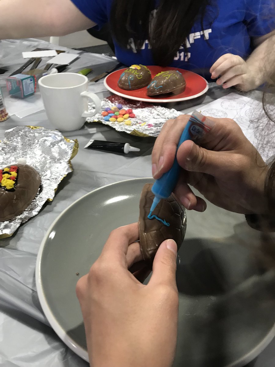 thefactory_YPC's tweet photo. #YEI group showing their creative side with Easter Eggs.  Eggscellent session!  @BCCYouthService @youthpromplus https://t.co/MQkywahuzm