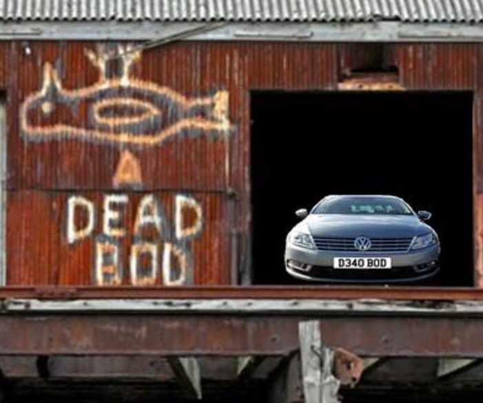 Andy_P_Jackson's tweet photo. Finally got it! Looking forward to getting it on my car! Something to remember a great year in #Hull @2017Hull City of Culture #DEADBOD #CherishedNumberPlate https://t.co/39L9t1tRgA