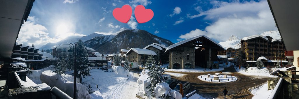 valdisere's tweet photo. Vue du matin! Au moins 15 cm de fraîche en plus à #valdisere ✨
-
Our morning view ! At least 15cm more of fresh snow! #truewinter https://t.co/bOyEFt3QP7