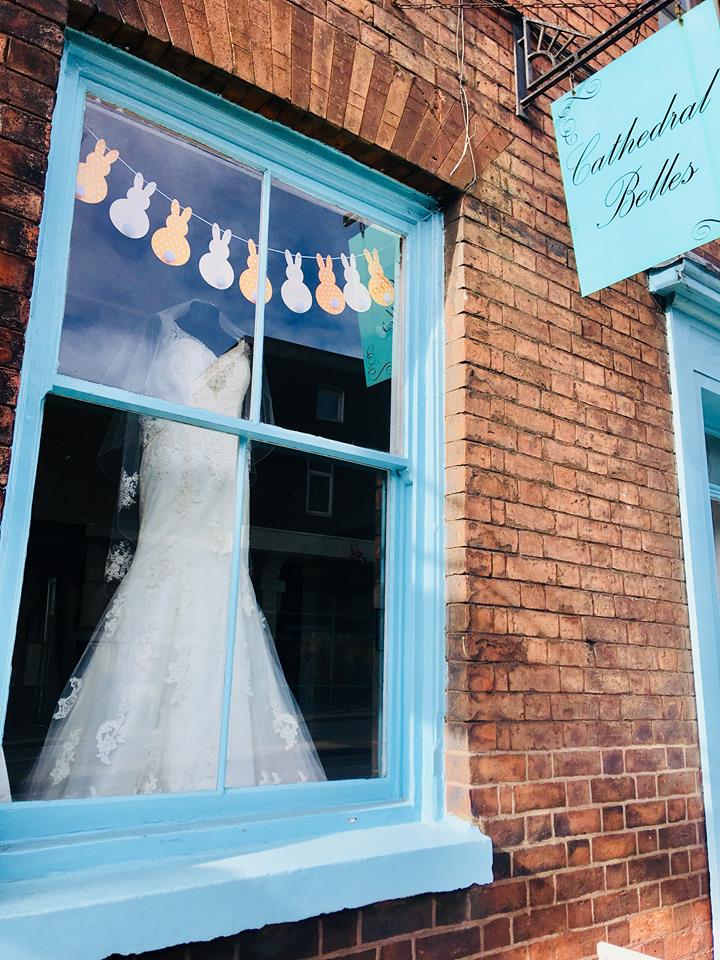 CathedralBelles's tweet image. New Easter 2018 window display #easterwindow #softpastels #multicolouredtree #eastereggs #bunnybunting #collegestreet #worcestershirehour