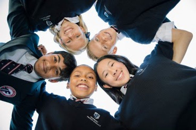 Paul L. Knee tweet media