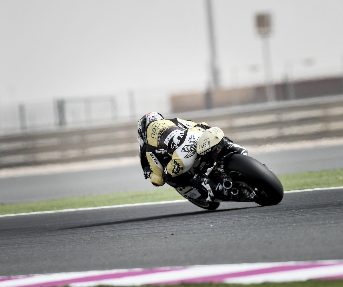 gasupracingteam's tweet photo. ¿Tenéis ganas de motos? Nosotros sí, ¡Y muchas! Próxima parada: Gran Premio de Argentina. En menos de dos semanas estamos allí 💪🏽 #SAGRacingTeam #IV32 #JD95 #MotoGP #Moto2 #newseason https://t.co/CDWcKFajTg
