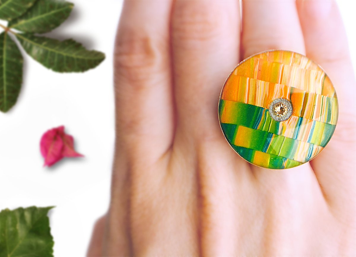 shinyque's tweet photo. Round mosaic ring, Gradient ring, Werable art, Polymer clay ring, Fimo ring for her, Orange ring, Ring for dresses, Green ring, Present for https://t.co/zYSuvwW1tw #ad #Polymer clay #Shoppingonline #ootd #jotd #Fashion #Shinyque #PresentFor https://t.co/EhTsJn1LN3
