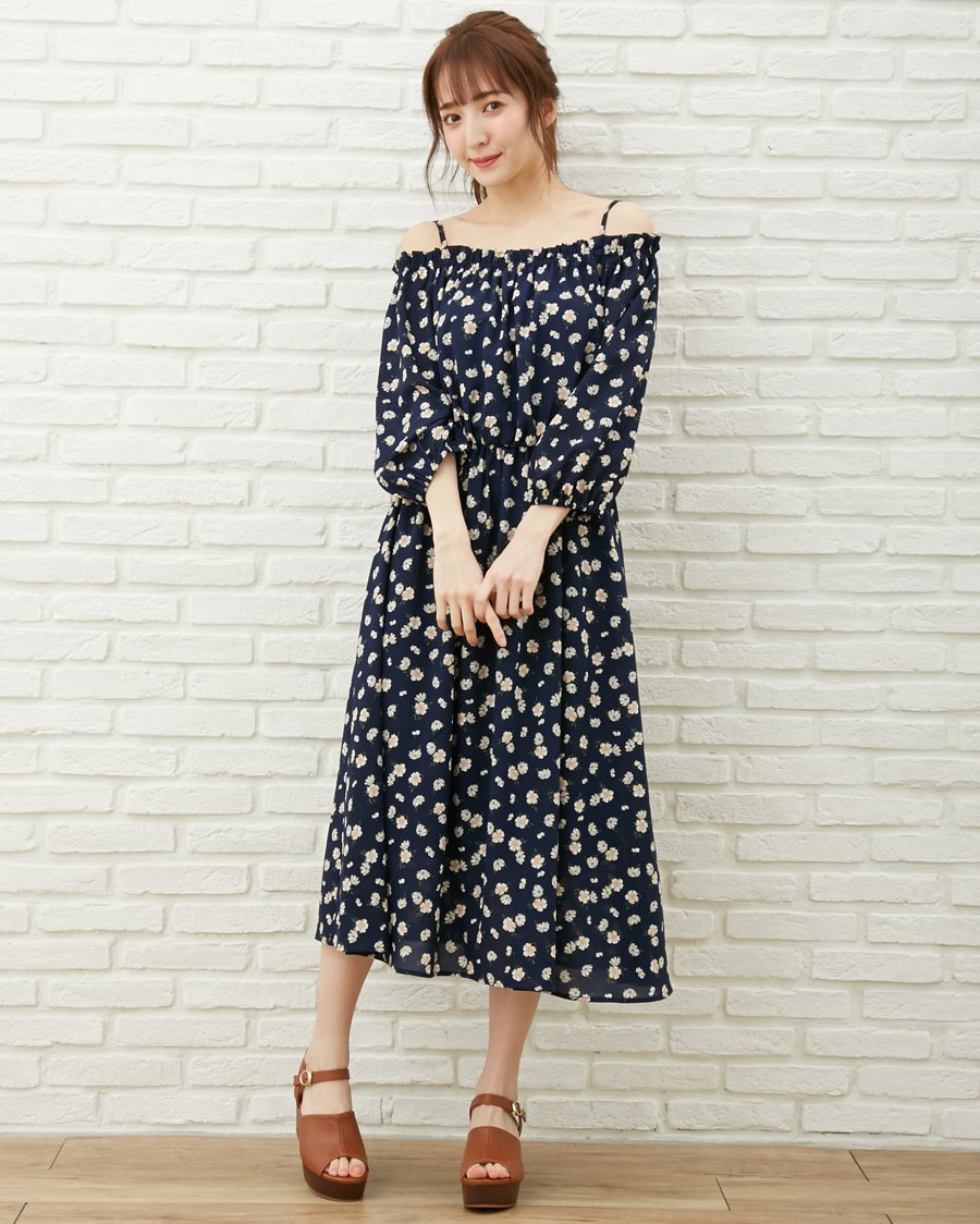 Allamanda アラマンダ公式 Spring Onepiece 花柄オフショルロングワンピース 4 900 4 500 T Co Yq1y3vxjse 滑らかな素材で エアリーな着心地のロングワンピ ストレスフリーなので 長時間の移動やリゾートにも 夏まで大活躍し Allamanda アラマンダ公式 Spring Onepiece 花柄オフショルロングワンピース 4 900 4 500 T Co Yq1y3vxjse 滑らかな素材で エアリーな着心地のロングワンピ ストレスフリーなので 長時間の移動やリゾートにも 夏まで大活躍し