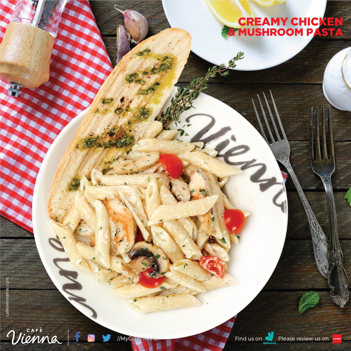 MyCafeVienna's tweet photo. Craving for some Italian Food? Try the scrumptious Creamy Chicken &amp; Mushroom Pasta at Café Vienna! #CreamyChickenPasta #ChickenPasta https://t.co/9jbTGRPelY