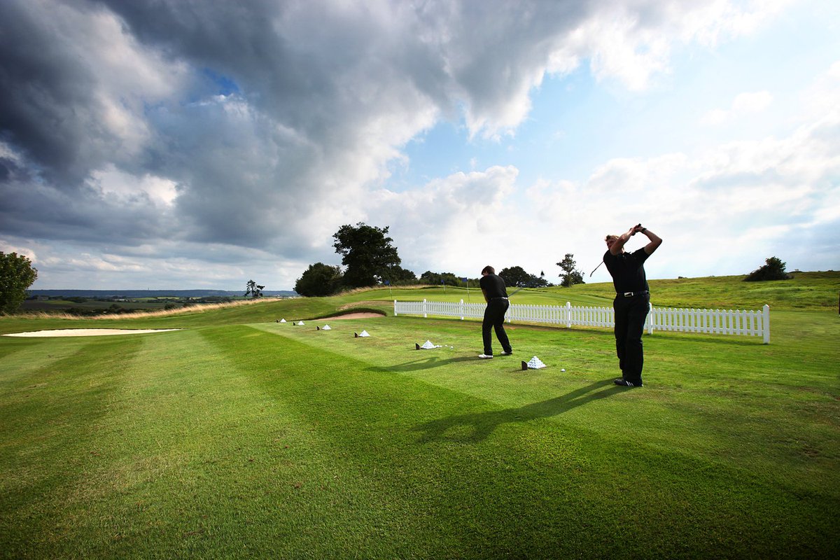 ForemostGolf's tweet image. Less than 40 Spaces Available... The Foremost Golf Professionals' Championship 2018, 9th May @theoxfordshire #ForemostChamps To book your place and for details of a NEW Seniors Prize Fund &amp;amp; improved competitor package follow this link: tinyurl.com/y96ucjfs