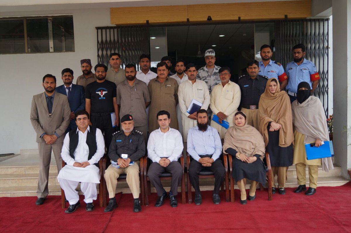 nfsapk's tweet photo. #NFSA provided training to Investigation Officers on Exploitation of explosive devices by forensic techniques on 27 March 2018. https://t.co/Op91Gclk4q