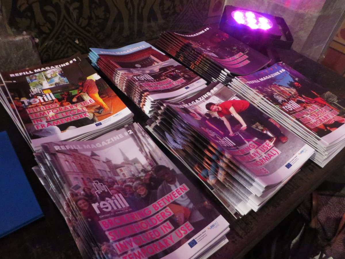 ResiliaSolution's tweet photo. The REFILL magazines went away like little breads at the @refillthecity  final conference! @SDS_lab 
Also available  at https://t.co/OBO4Esn8gu https://t.co/RQwLK3rUMu