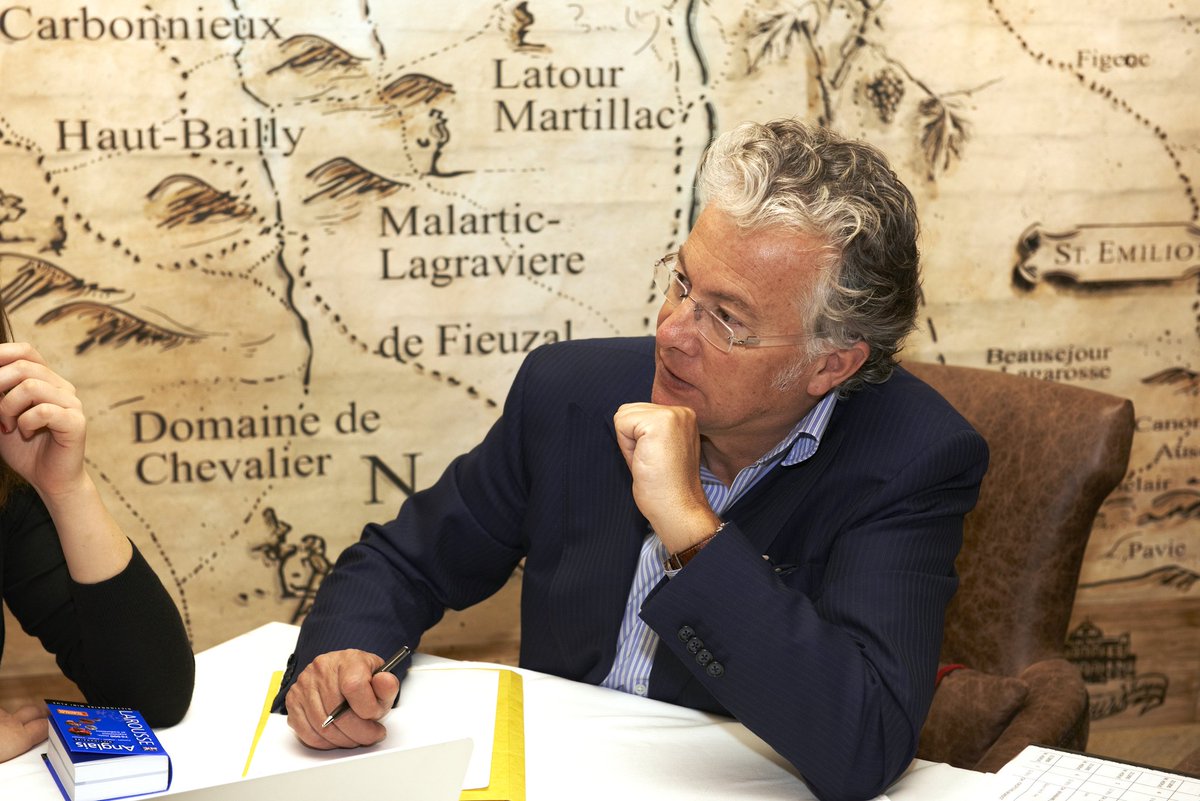 ruellanauction's tweet photo. 🔍 JOURNÉE D'EXPERTISE GRATUITE 🔍 Ce vendredi 30 mars à partir de 9:00 à #Vannes. L'étude expertisera vos tableaux, bijoux et  objets d'arts. @AnsasPapillon sera également présent pour les arts d'Asie 🎎 #expertise #enchères #auction #painting #jewelry #asianart #finewine https://t.co/QCff9eZev0