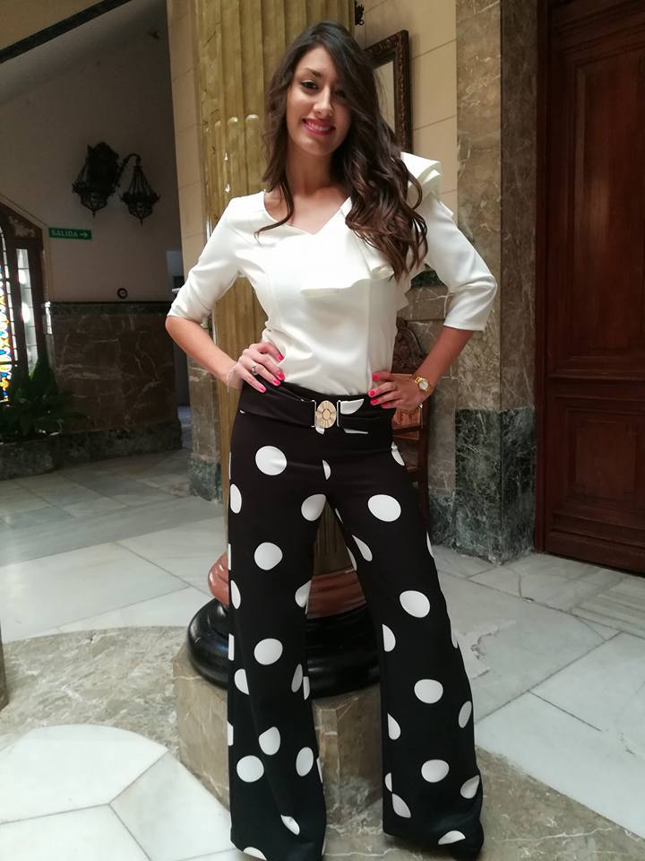 dakotadonbe's tweet photo. Os esperamos a todos para vestiros para vuestros eventos !!!
Mamás de comunión, promociones de trajes a 139€ todo completo, tallas grandes, promoción novios....DE TODO Y PARA TODOS EN DAKOTA
(Don Benito) 
☎ 924 80.38.33 
MAÑANA JUEVES SANTO, ABRIMOS !!!! https://t.co/UlXr1BQrwY