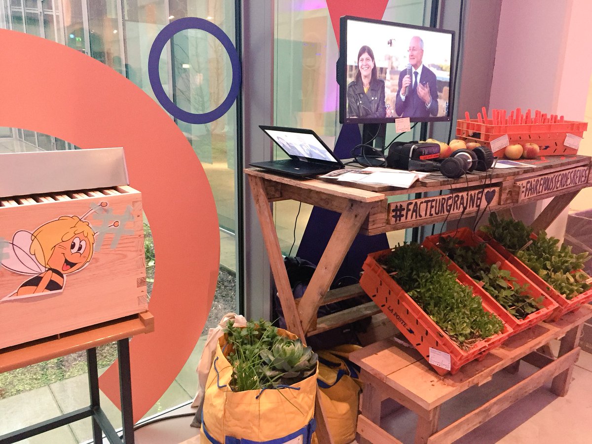 laetitia_covas's tweet photo. Matinée au #LaPostal du @GroupeLaPoste pour faire le pleins d’innovation et d’inspiration ! #SimplifierLaVie #FrenchIoT #Innovation #Startup #TransfoNum https://t.co/H8pH31gkxz