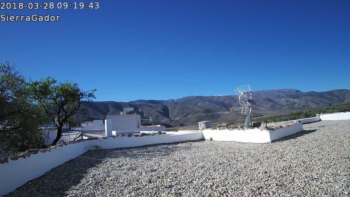 Está pasando en #Padules Temperatura: 15.7ºC Viento: 0.0 km/h Dirección WSW aytopadules.com #SierraNevada #Alpujarra #Almería