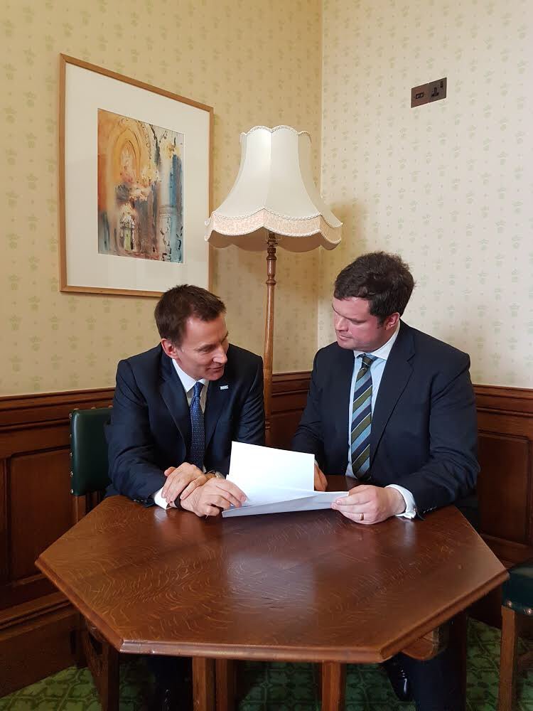 Jeremy_Hunt's tweet photo. Pleased to meet Torbay MP @kevin_j_foster to discuss the £13.3m of funding being announced to improve @TorbaySDevonNHS emergency &amp; urgent care. #Nowisthetime to invest in transforming services for patients. #BoostTorbay https://t.co/9TQ1H0sZiD