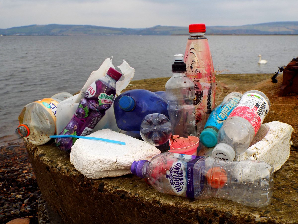 Seasaver's tweet photo. We welcome the plastic bottle deposit return scheme. It will make a huge difference. However, we also need to remove unnecessary single-use plastic from the supply chain. #plasticfree https://t.co/hsFDQyQxK5