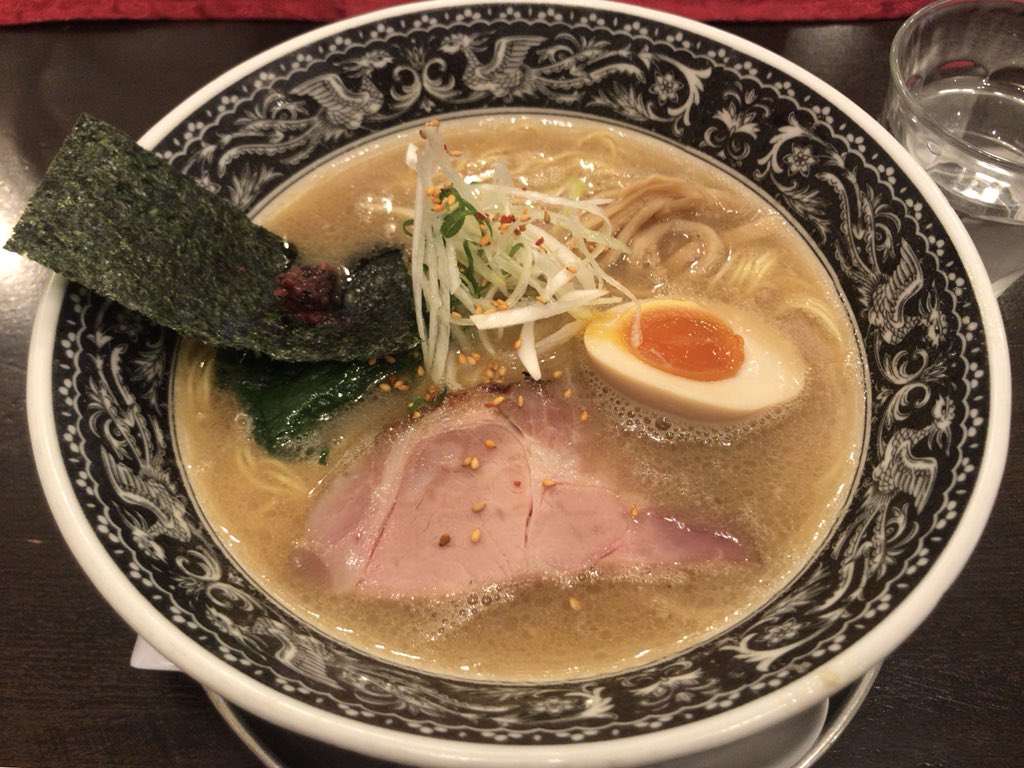 Yoshi Tontoro Pork 850 麺処中村屋海老名本店 In 神奈川県海老名市 濃厚豚骨をこの細麺が良く絡んでくる ウマ Nyメニューだそうで 限定でやってるらしい Tontoropork 麺処中村屋海老名本店 中村屋 海老名 らーめん ラーメン 天空 Yoshi Tontoro Pork 850 麺処中村屋海老名本店 In 神奈川県海老名市 濃厚豚骨をこの細麺が良く絡んでくる ウマ Nyメニューだそうで 限定でやってるらしい Tontoropork 麺処中村屋海老名本店 中村屋 海老名 らーめん ラーメン 天空