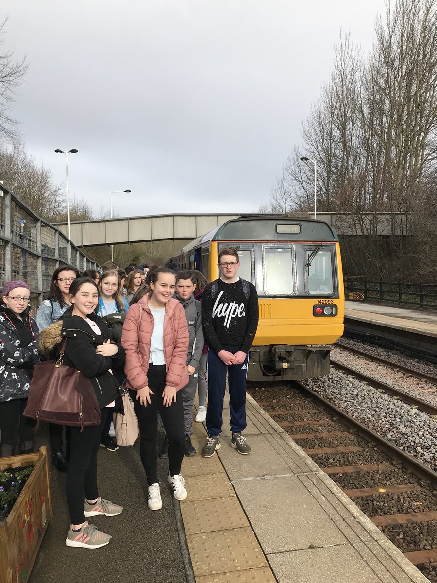 GreenfieldPArts's tweet photo. This morning we have travelled by train 🚂 to Shildon to the @LocomotionSHD to further our learning about railways. https://t.co/RsiZ9rIFX1