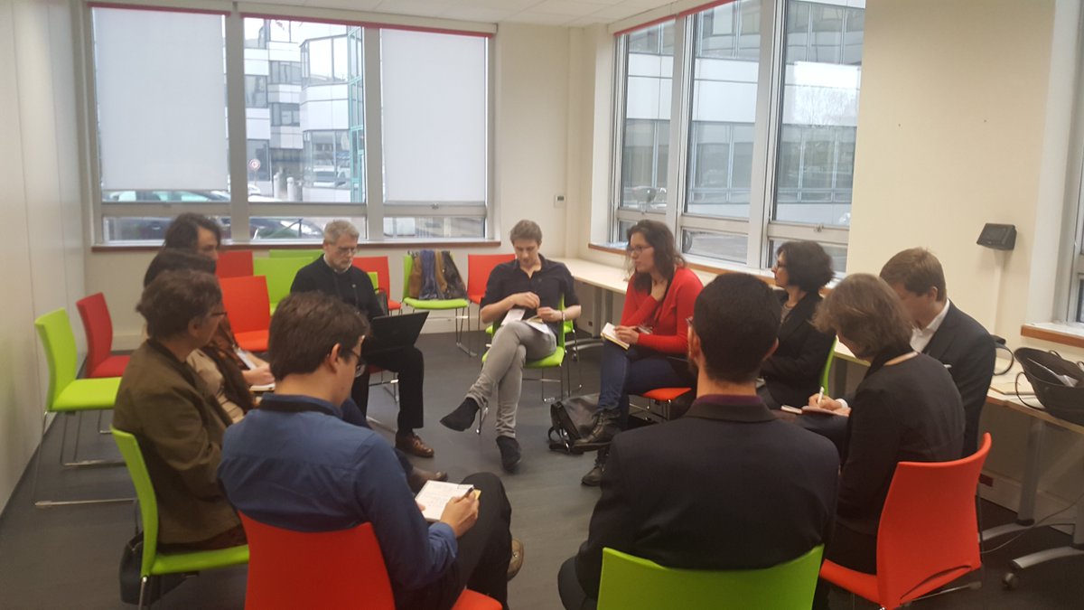 PhDTalent's tweet photo. Début des ateliers, 3 questions essentielles pour comprendre le panorama du #doctorat
➡️La thèse comme formation à l'innovation
➡️La thèse : une expérience professionnelle ?
➡️Quelles carrières en entreprise pour les docteurs ?
@IsefreParis @DoctoratUSPC @PhDTalent https://t.co/Xsmi4leoFx