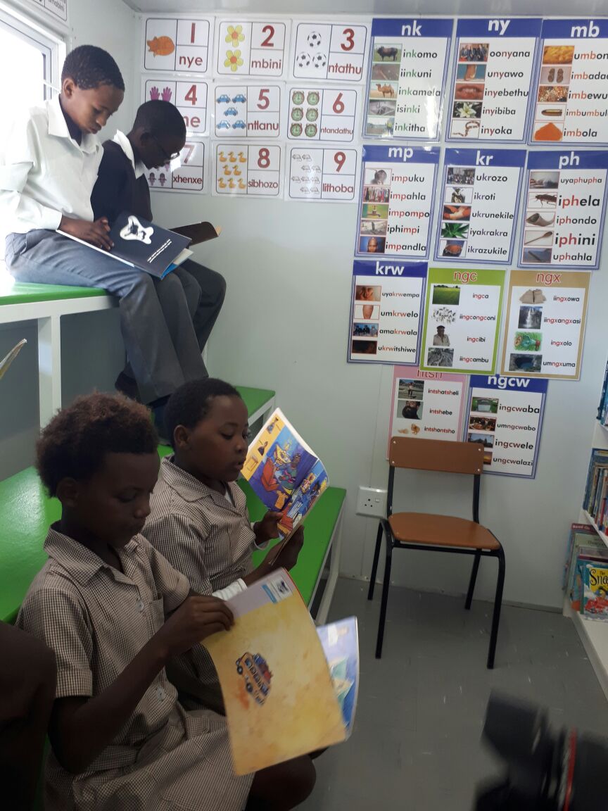 BreadlineAfrica's tweet photo. The day has finally arrived to launch the new reading room at Intsika Yolwazi. #OpeningImagination #Breadline #Enablingfutures #smiles #library #loveofreading #inspire #breadline25 #children #Read @ShineLiteracy @RoomtoRead @help2read https://t.co/llWr5SHFcN