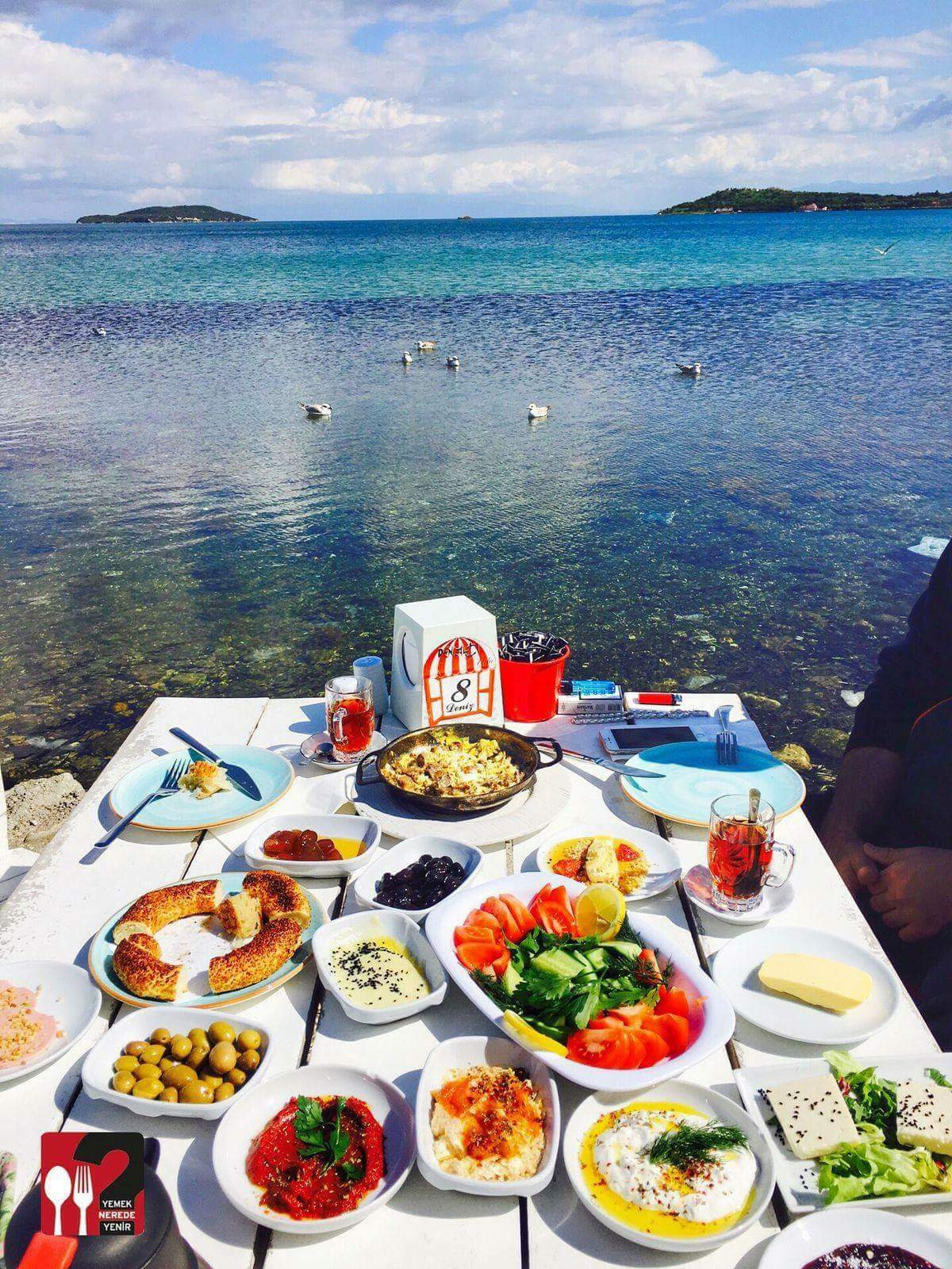 Турецкий завтрак море
