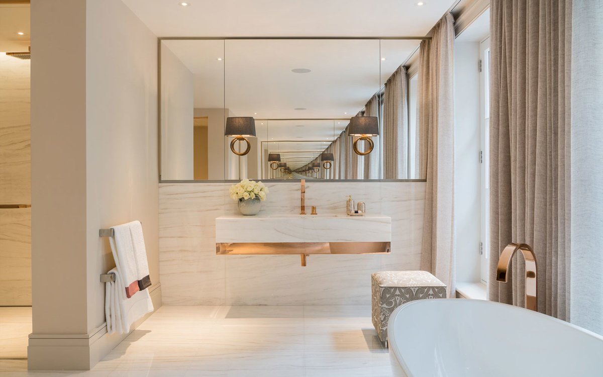 newimagestone's tweet photo. St John’s Wood, London development. Master bathroom featuring Bianco Lasa Vena Oro marble. https://t.co/YLZpBSb426 https://t.co/aQqHzmXNYr