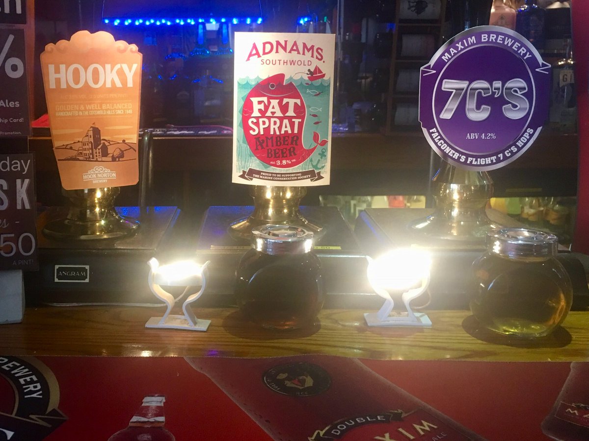 WoodmanInnDH1's tweet photo. #AleTalk Hook Norton’s Hooky (3.5% Golden), Adnams’s Fat Sprat (3.9% Amber) & Maxim’s Seasonal 7C’s (4.2% Pale). Followed by Double Maxim & Batemans Yella Belly. Don’t forget CAMRA members get a 10% discount when you show your card! 🍺🤪 https://t.co/ySxk7nyDpF