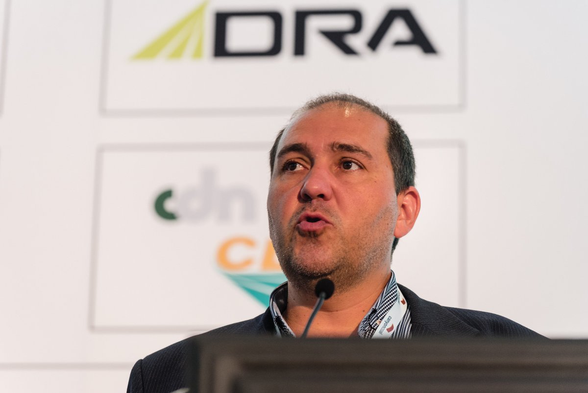 WvdMPhotography's tweet photo. Renato Torres (chairman Nacala Corridor) at @CrossBorderMine Indaba  2018. #CBMSIndaba2018  @joburgindaba   #eventphotography  #wynandvandermerwe  @HarmonyGoldNews @Implats   @SBI_SouthAfrica  #africansunmining  @zbswanepoel @IsimiloDBO @cipsnews @phambilicm https://t.co/XgyIfQElg8