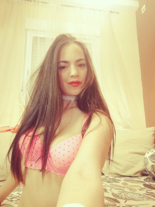 Buenos dias!!!! Feliz miercoles!!!! Alguna fotito de anoche... Si quieres mas no te olvides que estare<a href="/tag/online"class="tags"><span>#online</span></a>