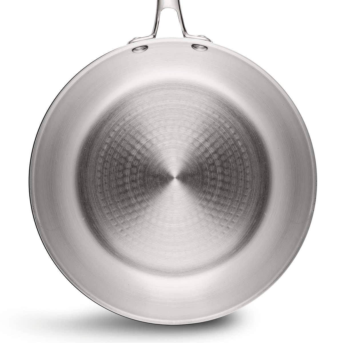 pensofal's tweet photo. Ricerca, sviluppo e progettazione di prodotti innovativi, funzionali, resistenti e dal design moderno. Oltre 50 brevetti ci permettono di fornire al consumatore il massimo delle performance in cucina. #Pensofal #pentole #padelle #topquality https://t.co/xqAVZfvCoY