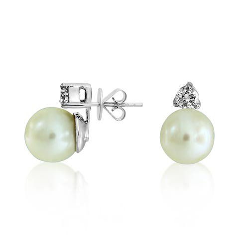 NayumLondon's tweet photo. #RoyalAscot is hard to beat... 🏇🍾☀️🎩🇬🇧 Our jewellery choice for this event :pearls and diamonds. visit us at Hatton garden London. Click https://t.co/q5QU7awwjP https://t.co/4dqgsJbZNZ